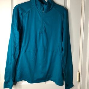 Athleta half zip Run Top